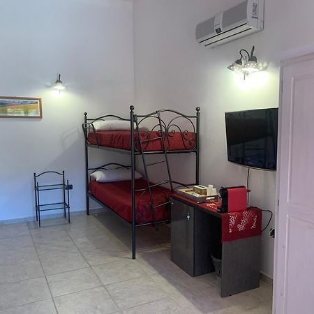 Villa Particular Tottubella Extérieur photo